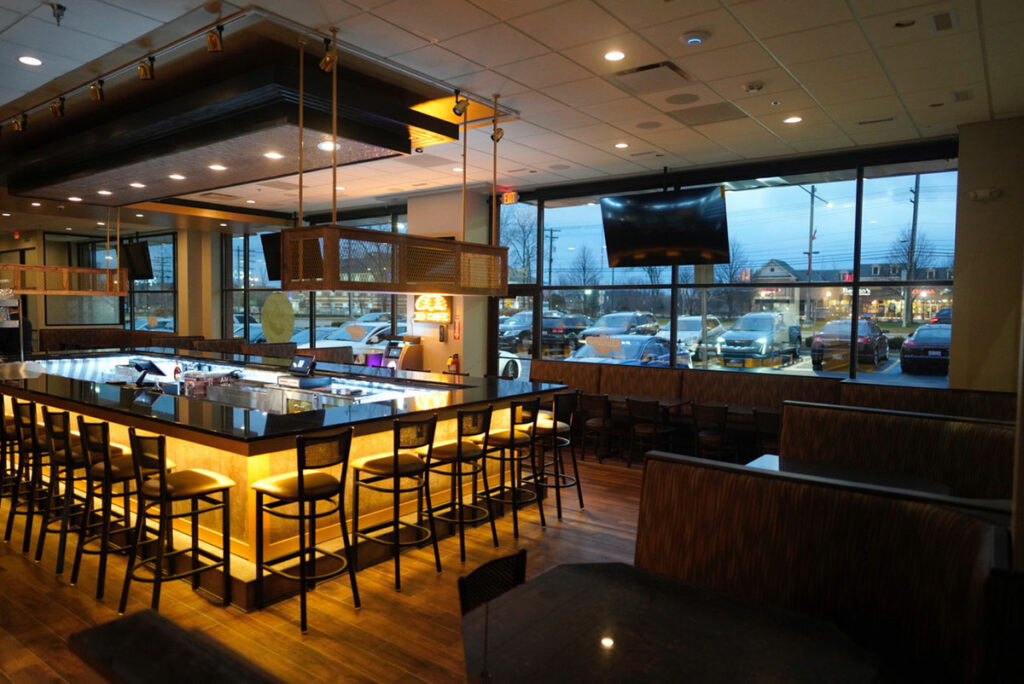 Starters Bar & Grille Opens in the Southfield City Centre Southfield